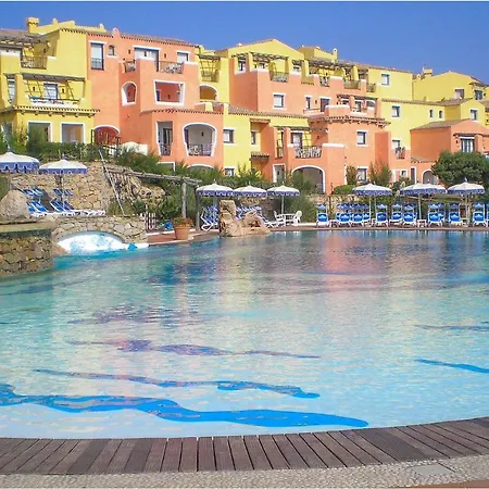 Apartment Awesome In Punta Su Turrione *