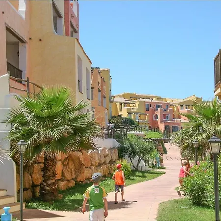 Appartamento 2 Bedroom Gorgeous In Punta Su Turrione *